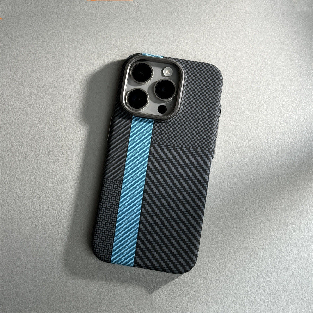 Carbon Fiber Magnetic Phone Case - iorahome